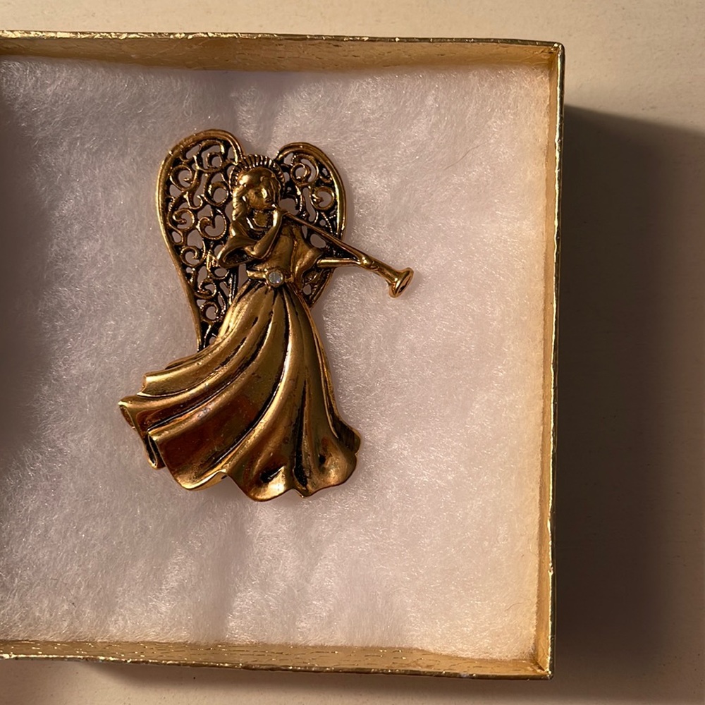 Vintage Angel Brooch
